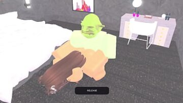 Petite Roblox Slut يحصل fuckedhardcore